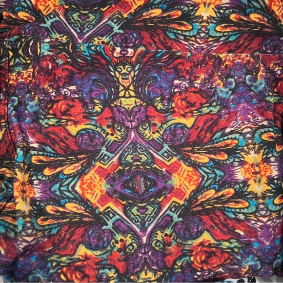 LuLaRoe One Size Leggings - Picture 3 of 8